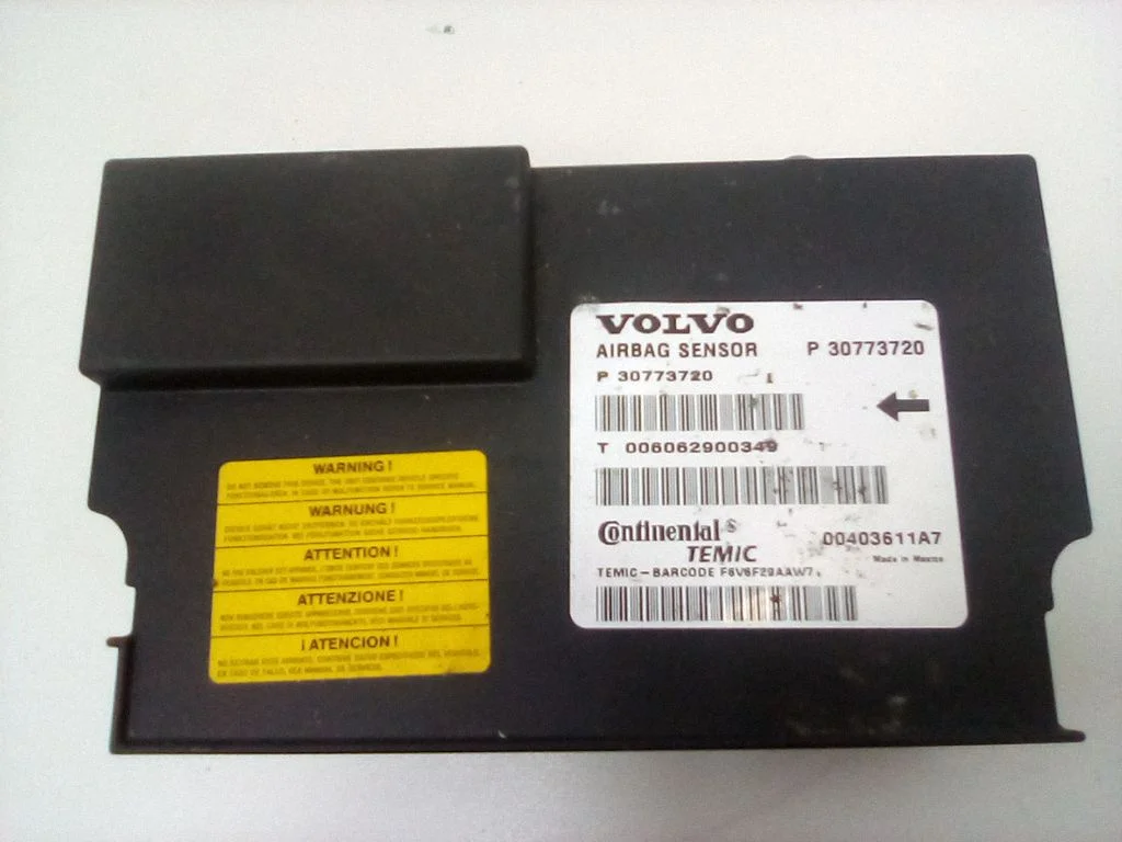 Airbag control unit/module – Volvo S80 (2007-2013)