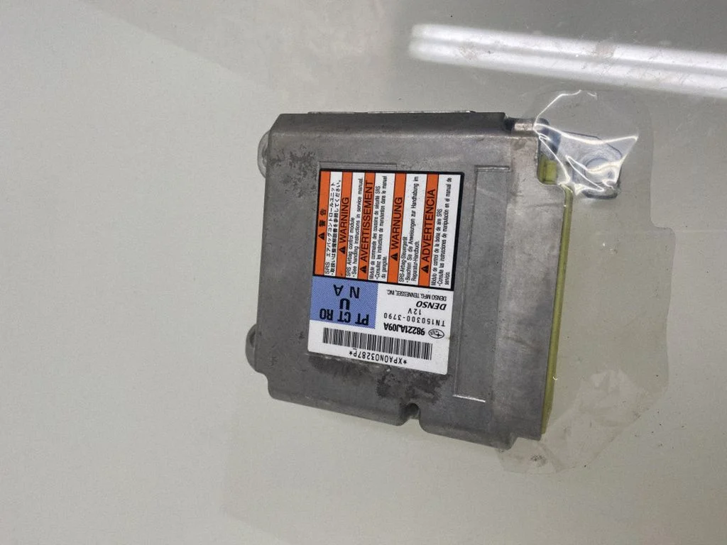 Turvapatjade juhtplokk – Subaru Outback (2009-2014)