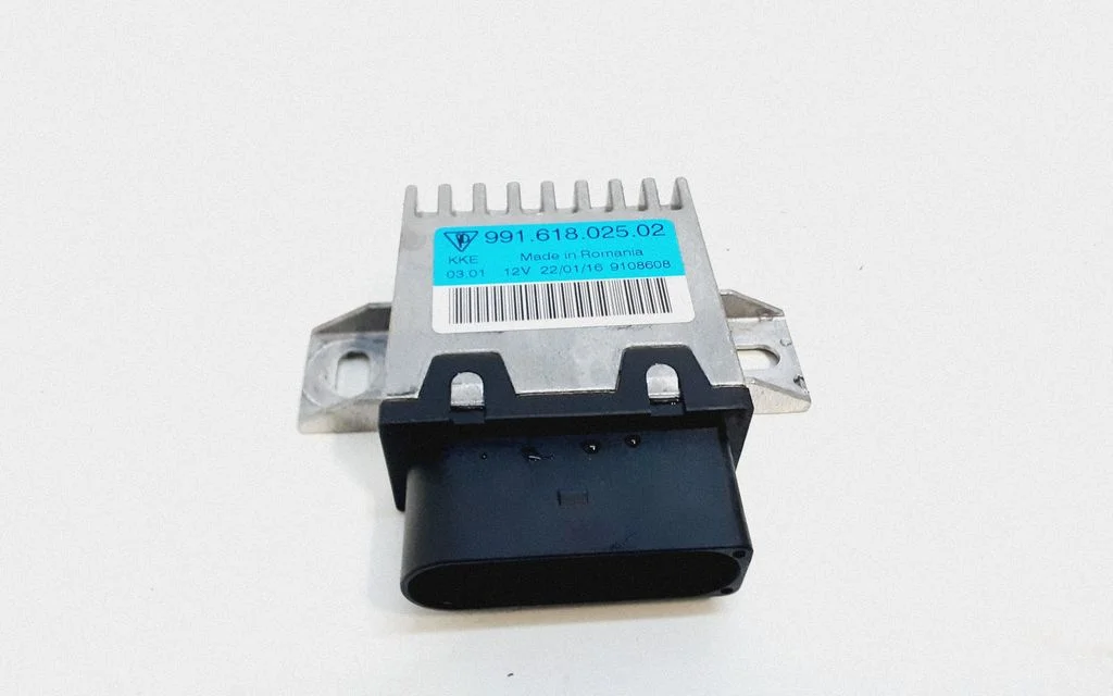 Fuel injection pump control unit/module – Porsche Boxster 981 (2012-2016)
