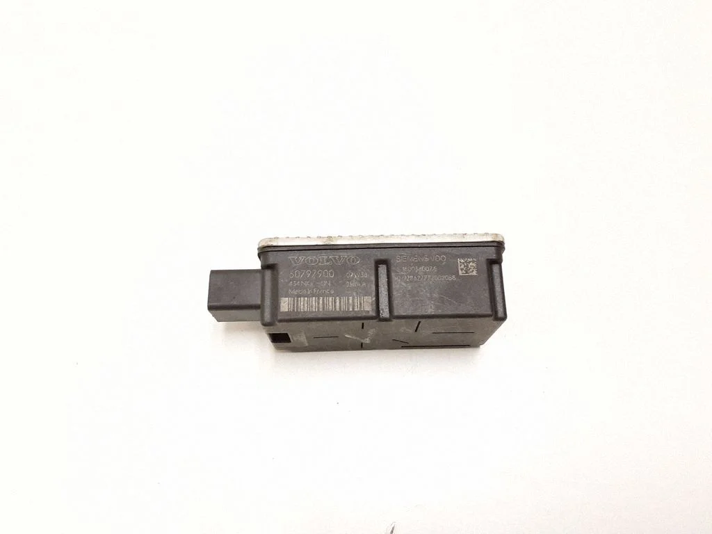 Alarm control unit/module – Volvo V70 (2005-2008)
