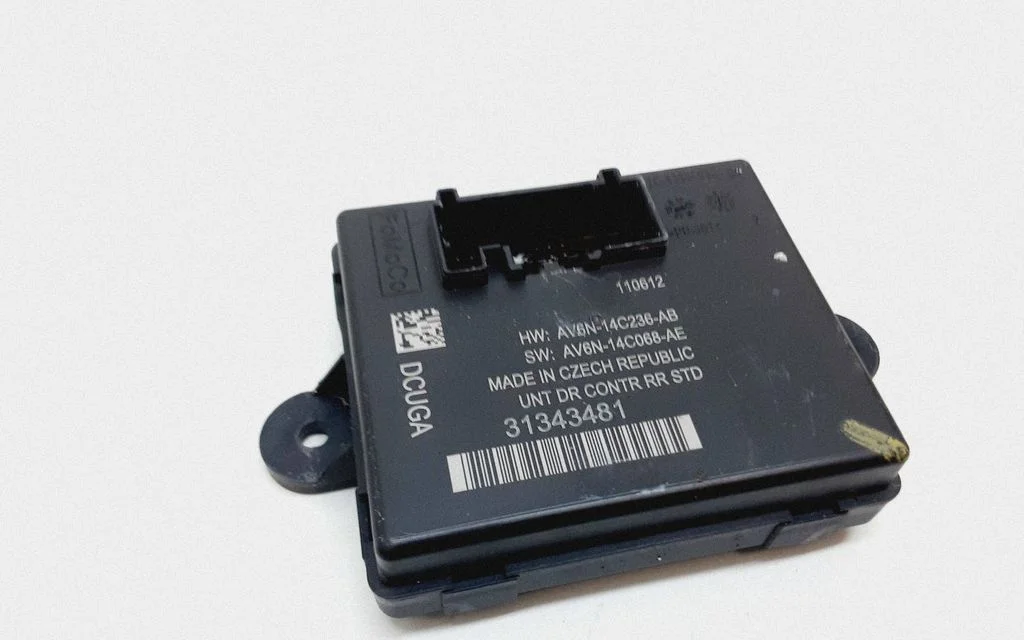 Durvju elektronikas vadības bloks – Volvo S60 (2011-2013)