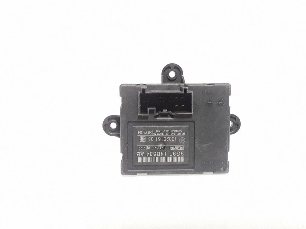 Durvju elektronikas vadības bloks – aizmugurējā kreisā