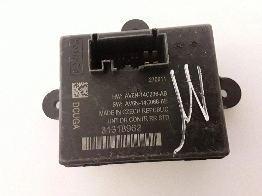 Door control unit/module – rear left