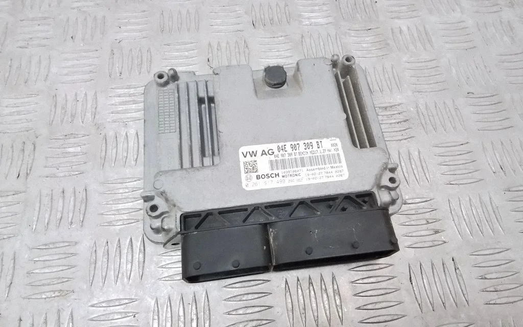Dzinēja vadības bloks 04E907309BT