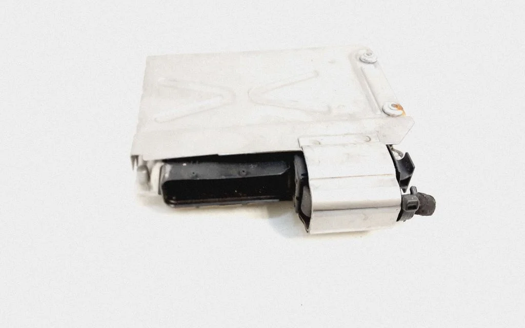Mootori juhtplokk – Audi A4 S4 B6 8E 8H (2001-2005)