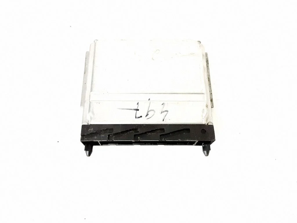 Engine control unit/module 08627757