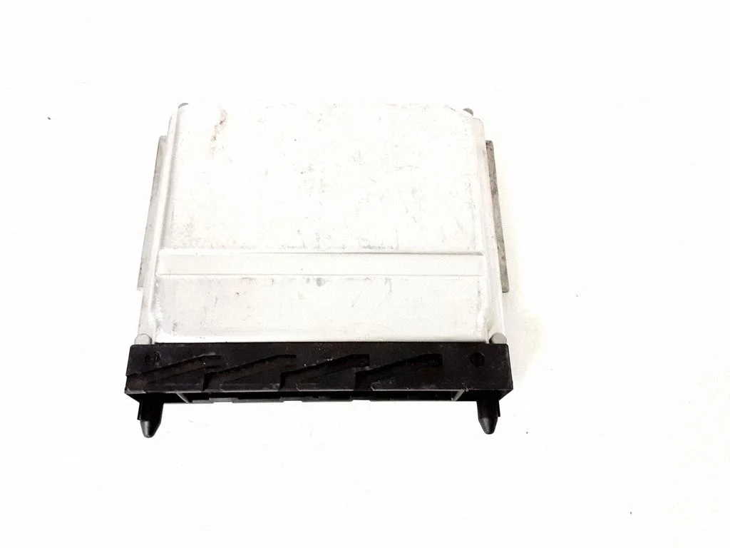 Mootori juhtplokk – Volvo S60 (2001-2004)