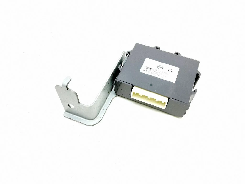 Parkimisandurite (PDC) juhtplokk – Mazda CX-5 II (2017-2025)