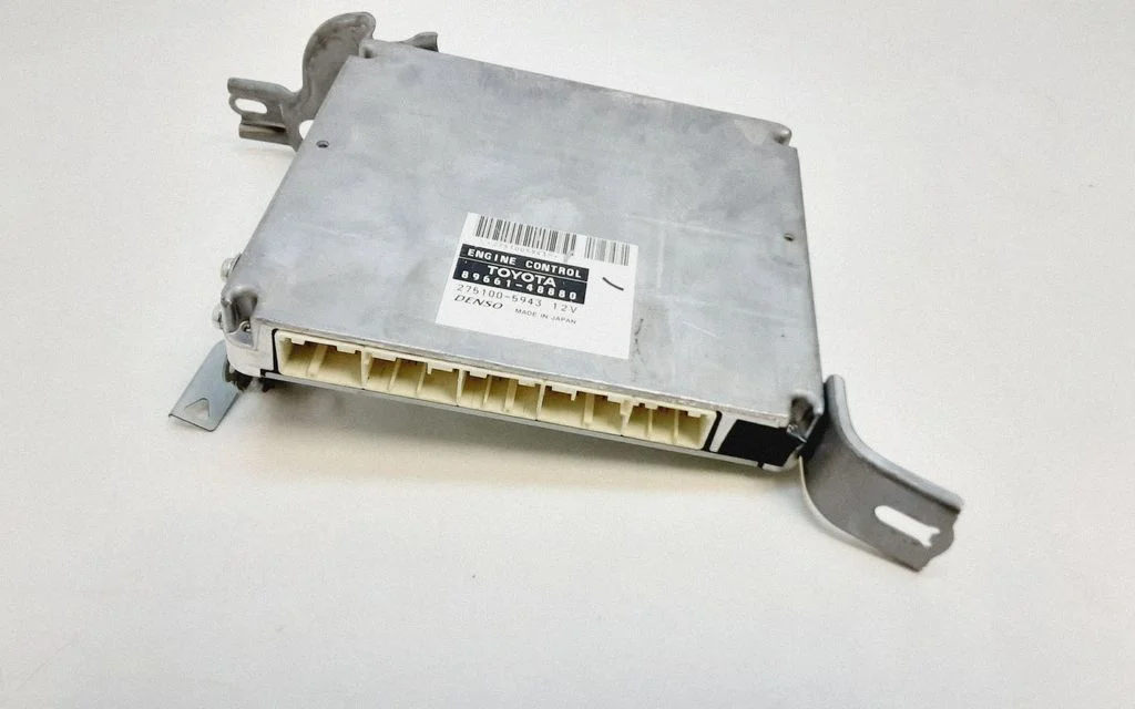 Engine control unit/module 8966148880