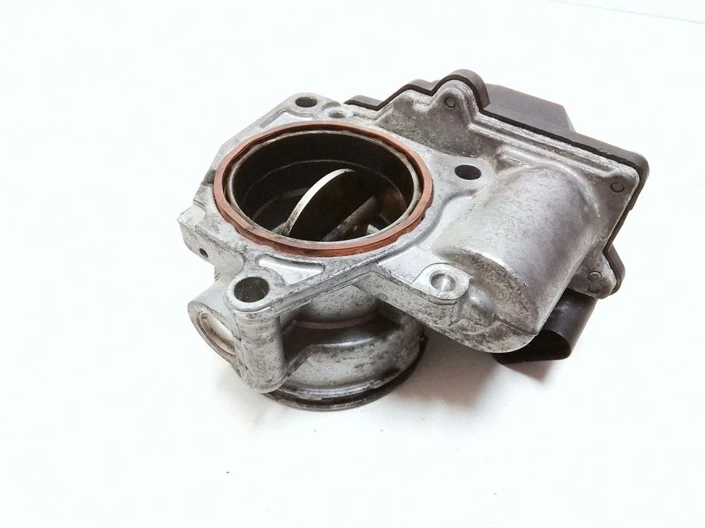 Throttle valve – Volkswagen Passat CC (2008-2016)