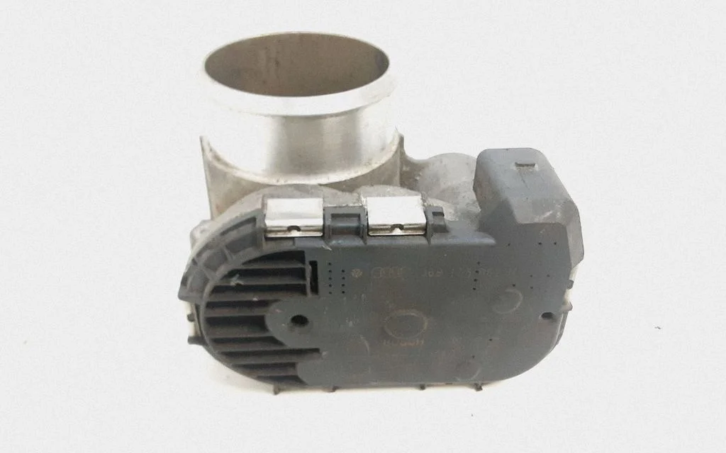 Throttle valve – Audi A4 S4 B6 8E 8H (2001-2005)
