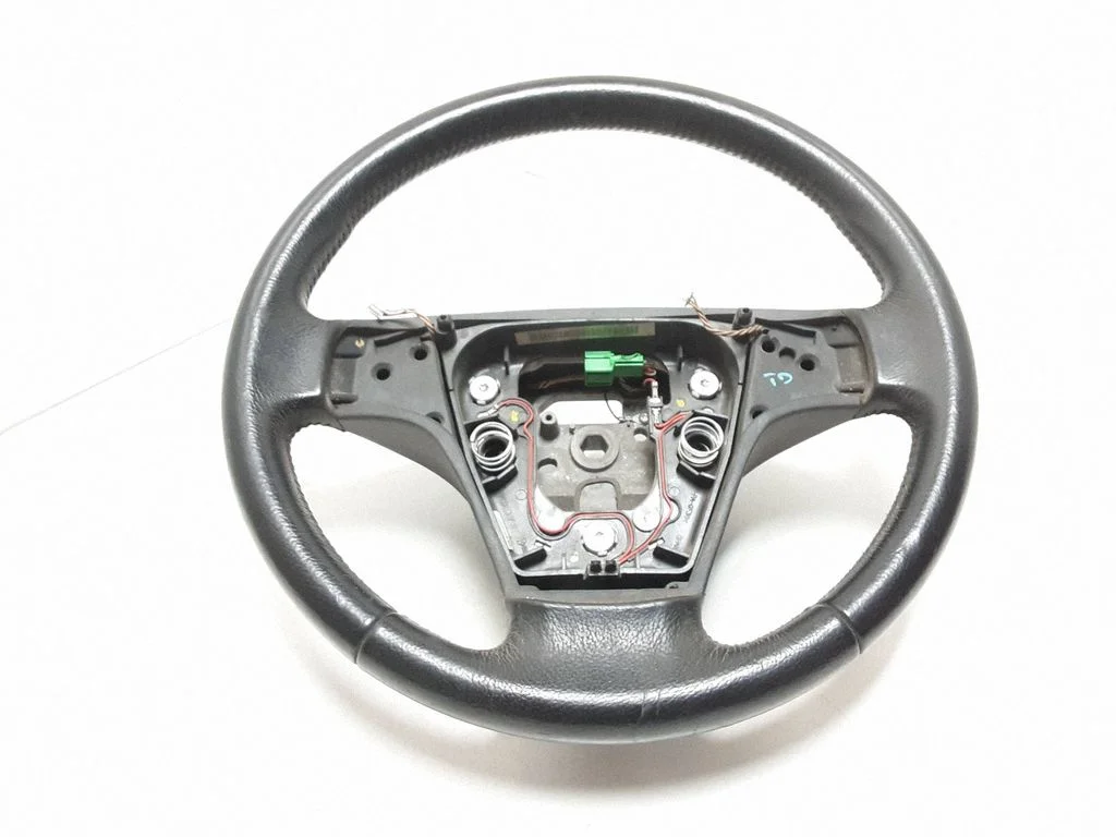 Steering wheel – Volvo V50 (2004-2007)
