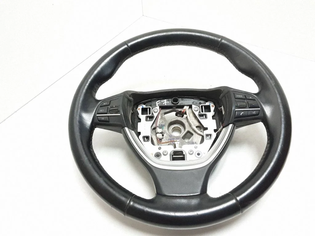 Steering wheel – BMW 5 Series GT F07 (2010-2017)