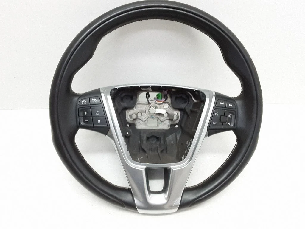 Steering wheel – Volvo XC60 (2009-2013)