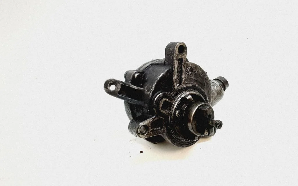 Vacuum pump 30731825