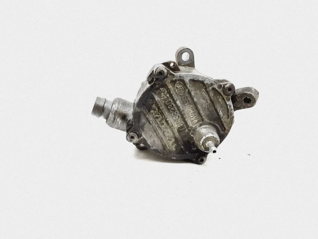 Vacuum pump – Volvo S60 (2001-2004)