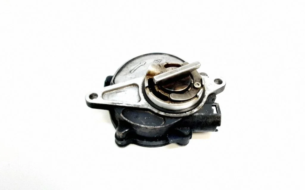 Vacuum pump – Volvo XC90 (2007-2014)