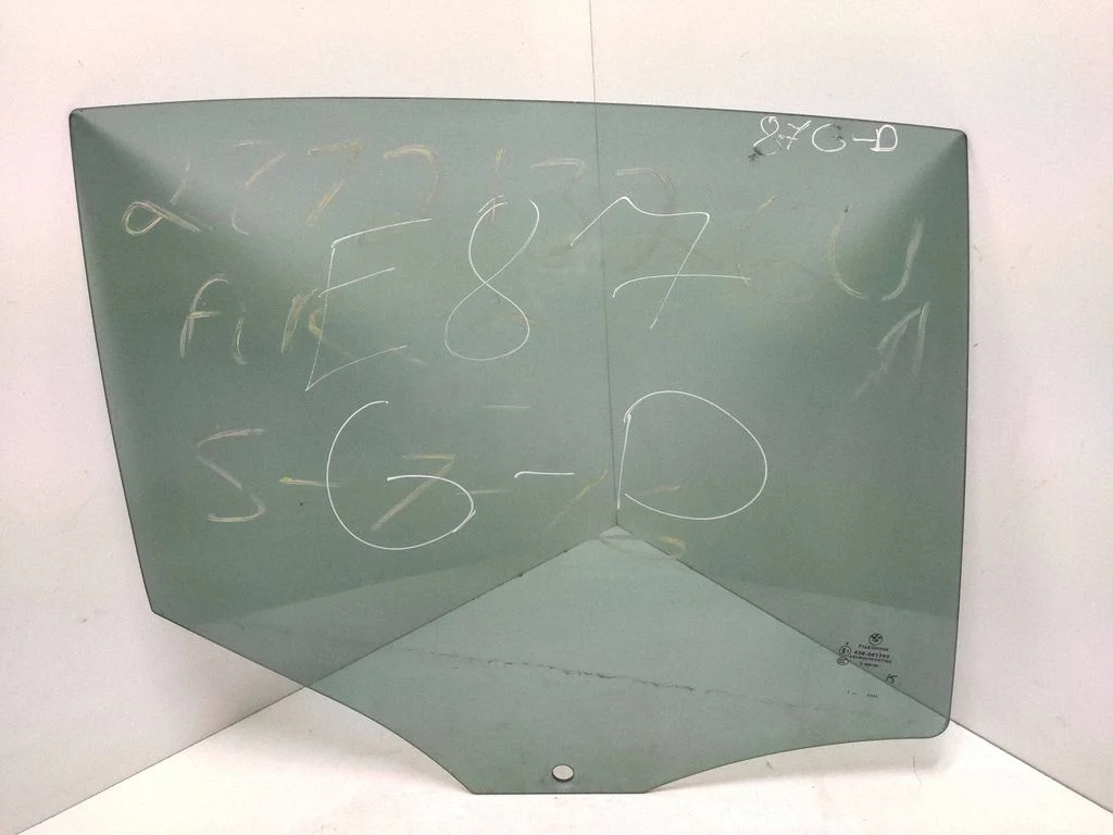 Rear door window glass – BMW 1 Series E81 E87 (2004-2011)