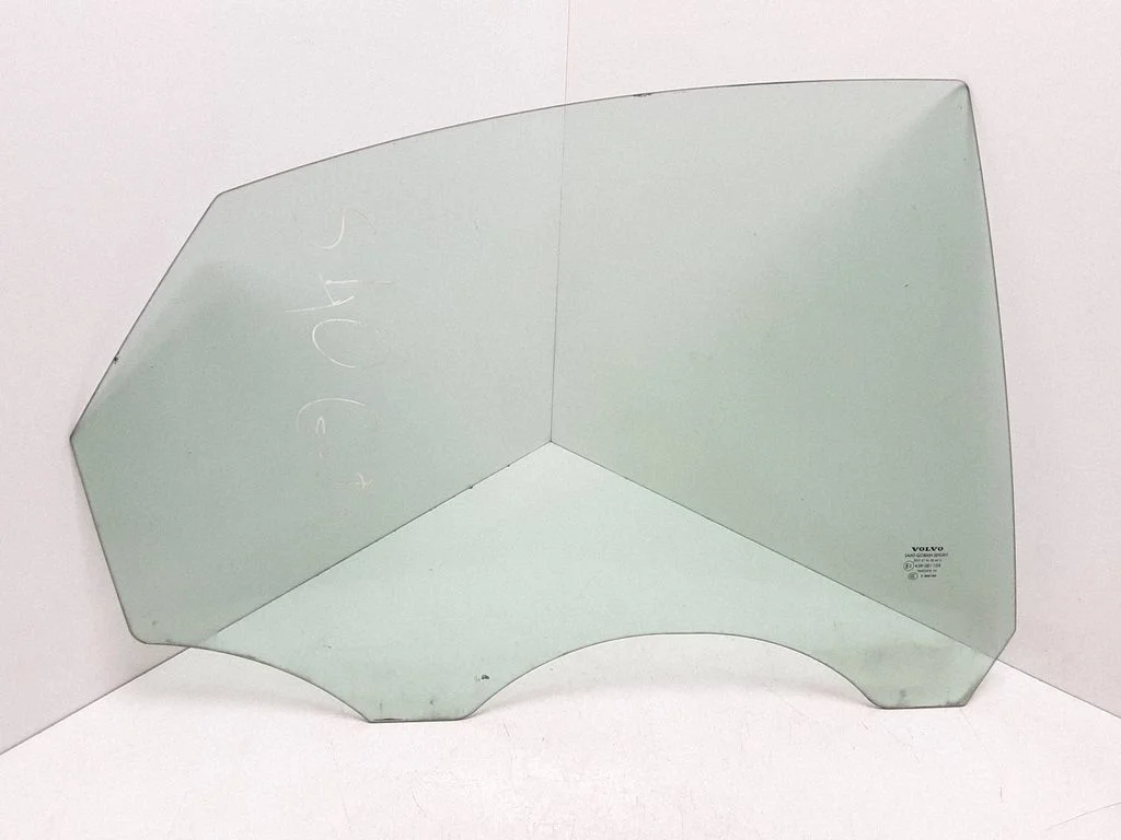 Rear door window glass – rear right