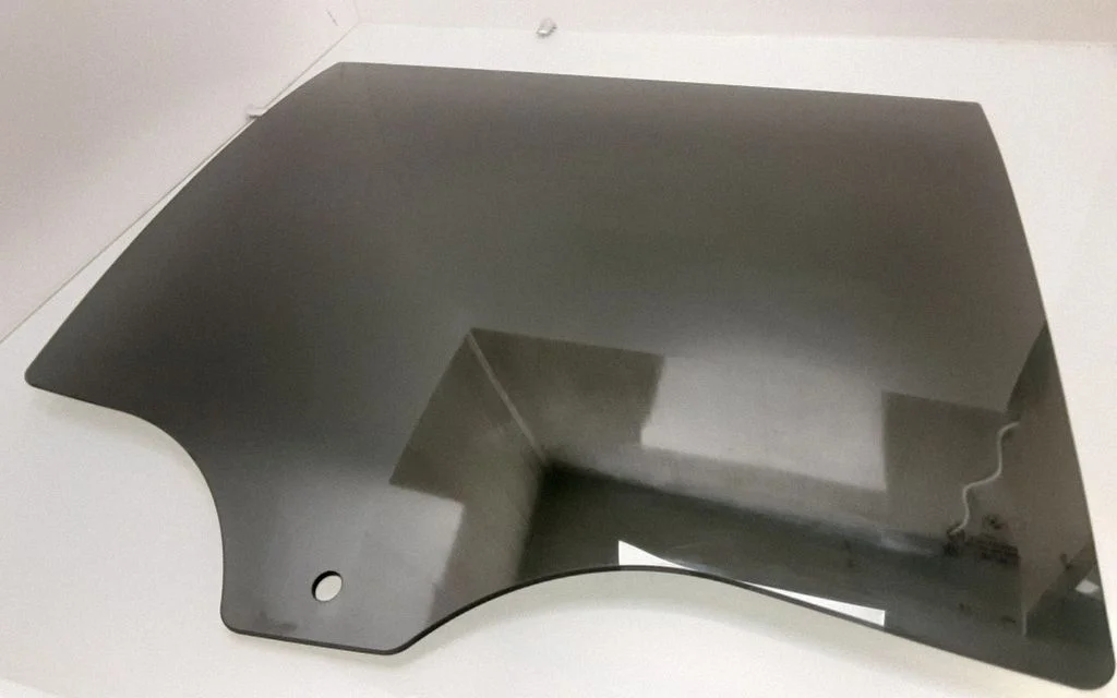 Tagaukse põhiklaas – BMW X5 F15 (2013-2017)