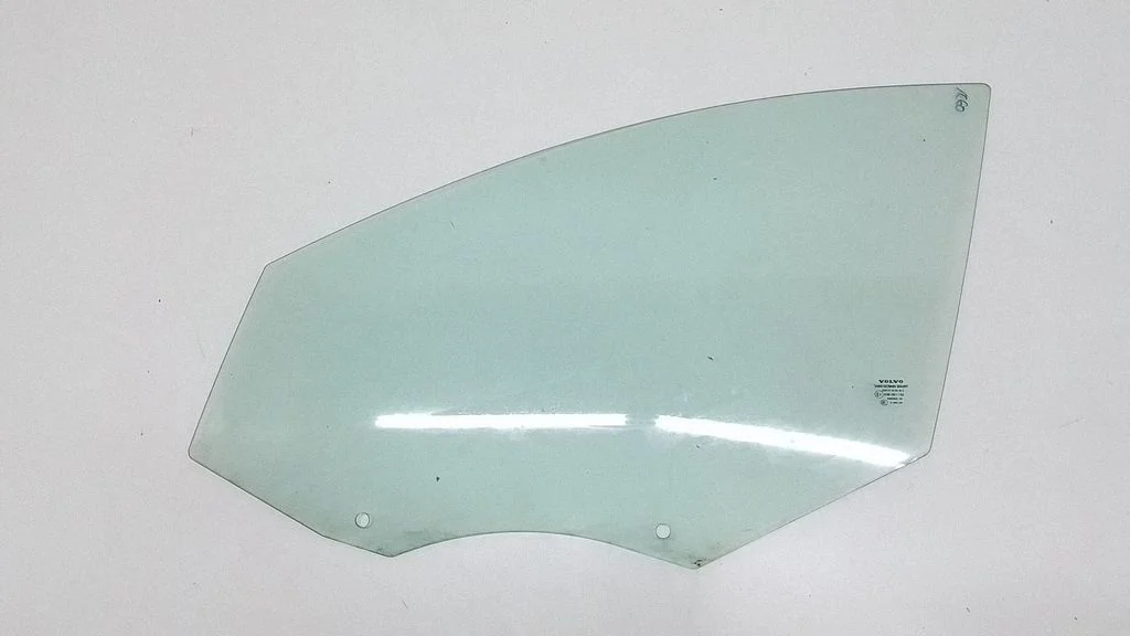Front door window glass four-door – Volvo XC60 (2009-2013)