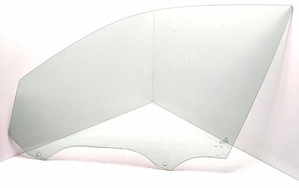 Front door window glass four-door – BMW X5 E70 (2006-2013)
