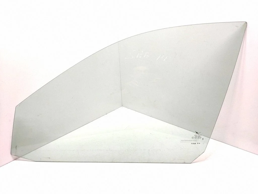 Front door window glass four-door 43R001105