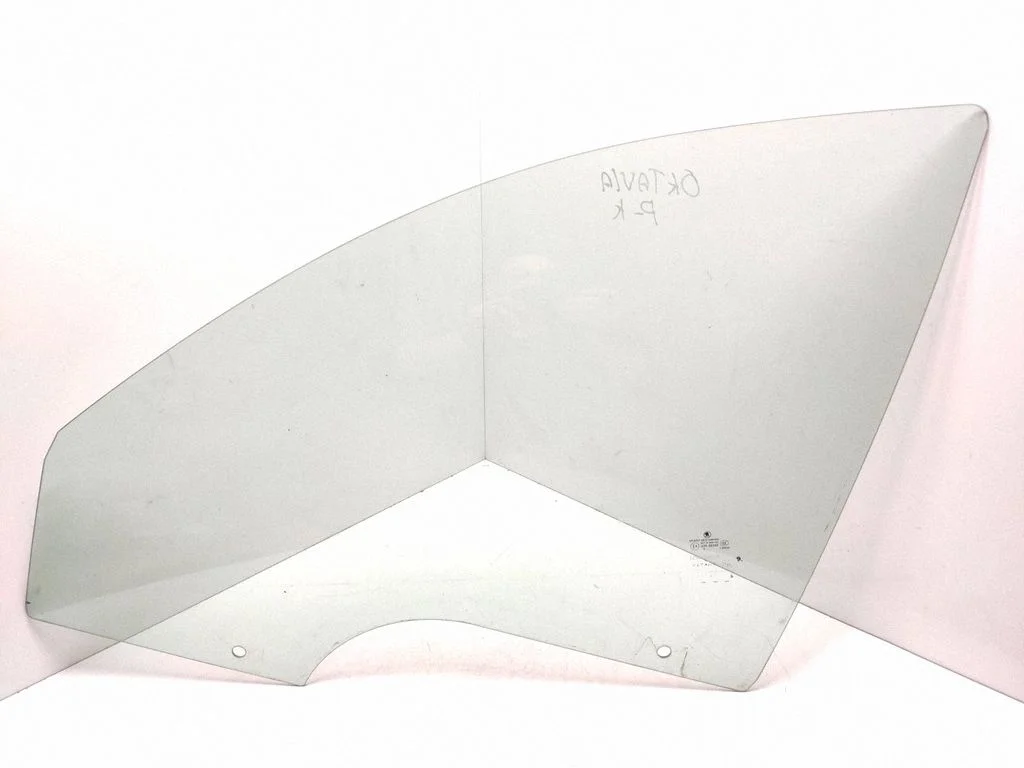 Front door window glass four-door 43R00048