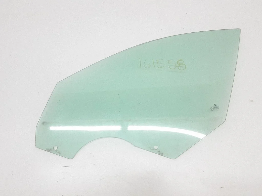 Front door window glass four-door – BMW 7 Series F01 F02 F03 F04 (2008-2016)