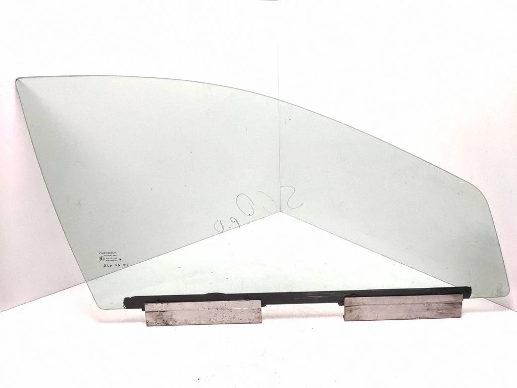 Front door window glass four-door 43R001543