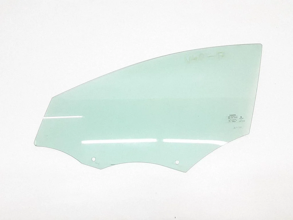 Front door window glass four-door – Volvo V40 (2012-2019)