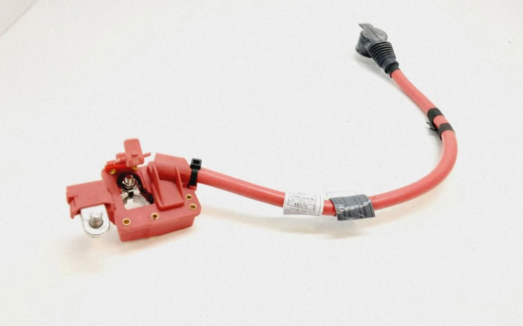 Positive cable (battery) – BMW 7 Series F01 F02 F03 F04 (2008-2016)