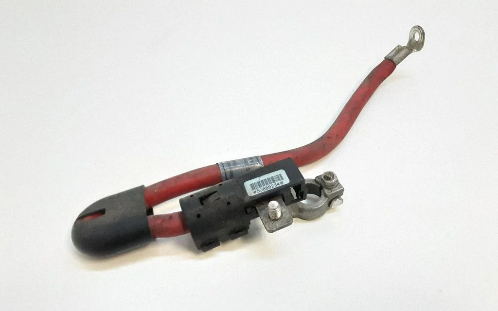Positive cable (battery) – BMW 7 Series E65 E66 (2001-2008)