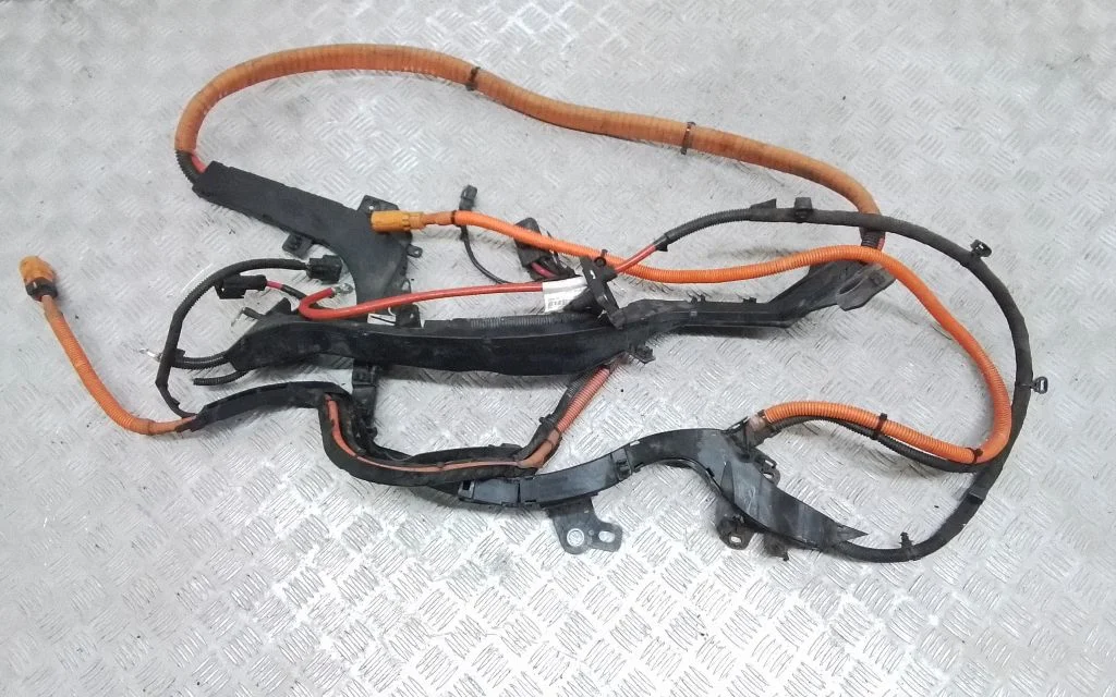 Positive cable (battery) – Volvo XC90 (2014-)