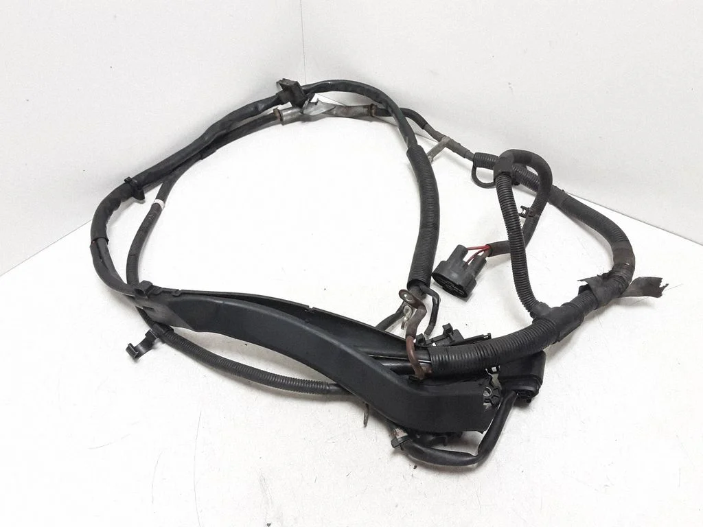 Positive cable (battery) – Audi A7 S7 4G (2011-2017)