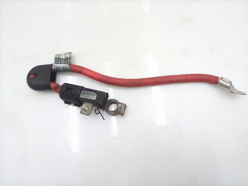 Positive cable (battery) – BMW 7 Series E65 E66 (2001-2008)