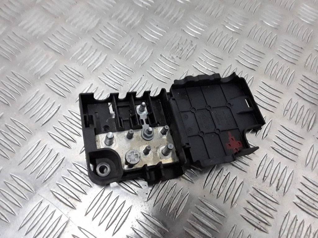 Positive wiring loom – Audi Q5 SQ5 8R (2008-2017)