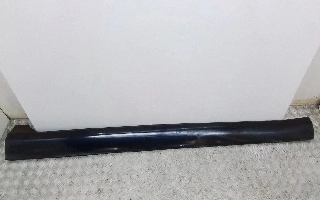 Sill – Volvo S90, V90 (2016-)