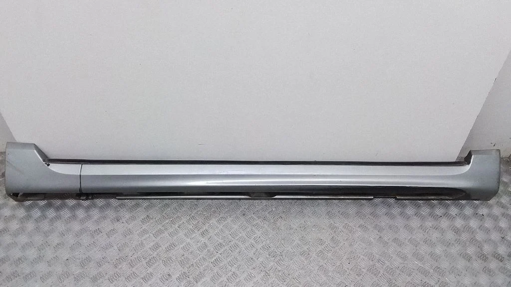 Sill 39883024