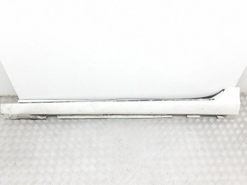 Sill – Volvo V60 (2011-2013)