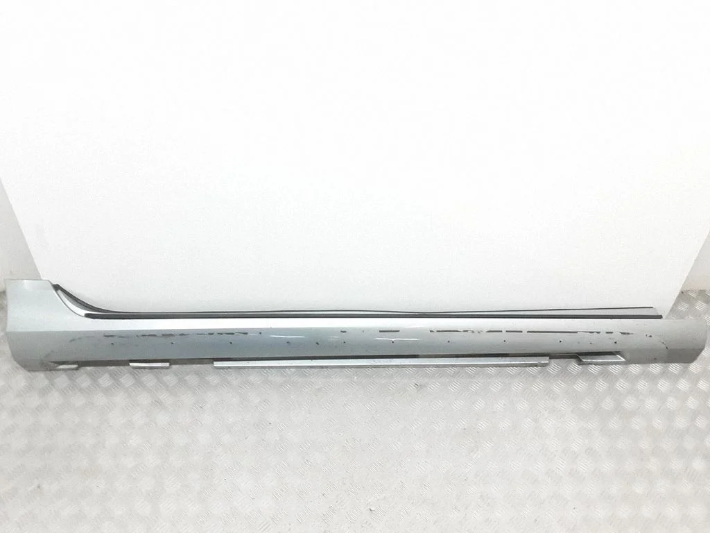 Sill – Volvo V60 (2011-2013)