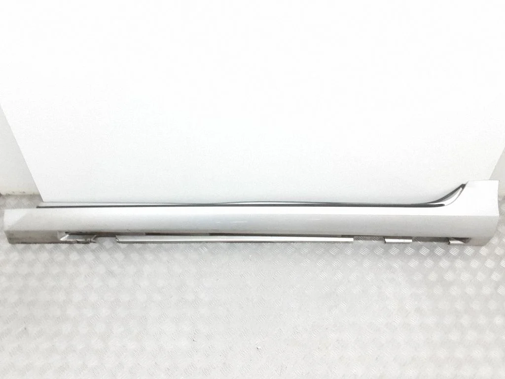 Sill – Volvo V60 (2011-2013)