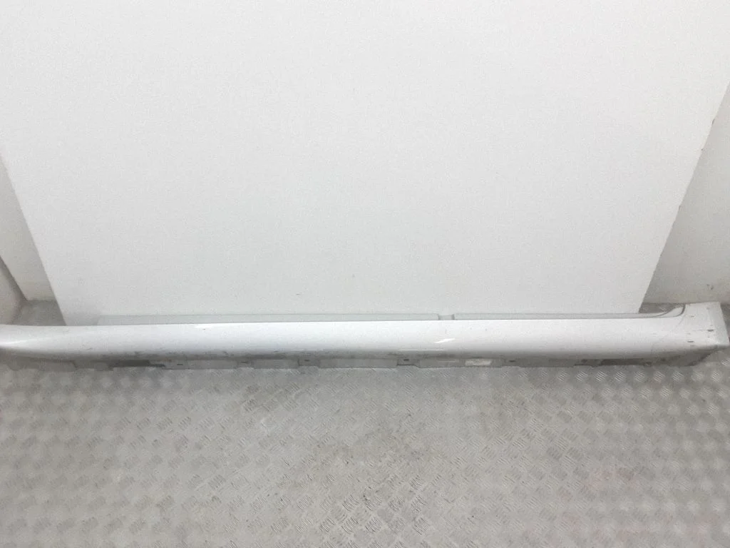 Sill 7218621