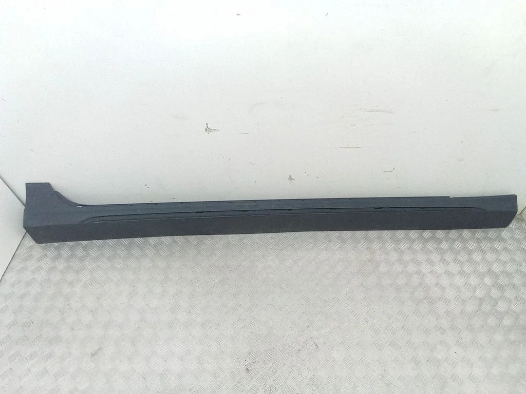 Sill – Volvo S90, V90 (2016-)