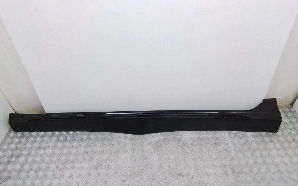 Sill – Volvo S90, V90 (2016-)