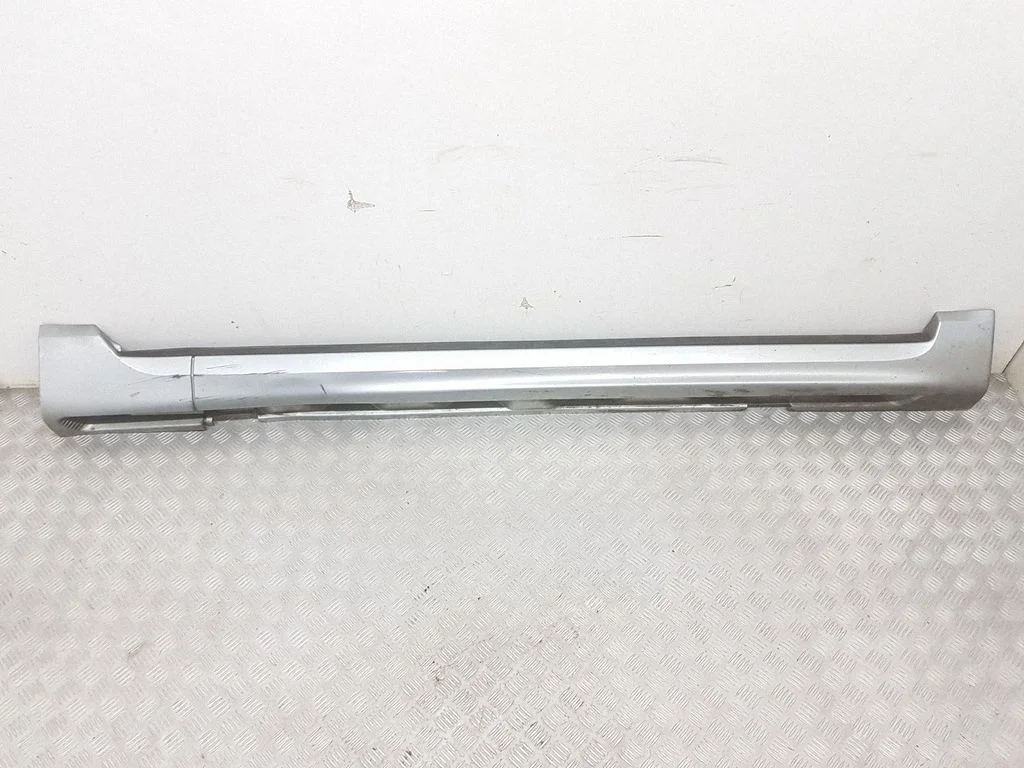 Sill 39882351
