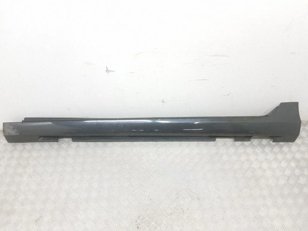 Sill 31333004