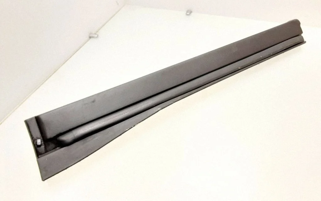 Rear door trim (molding) 75745648020