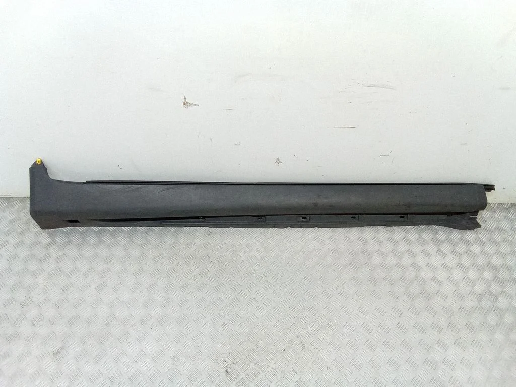Sill 30653723