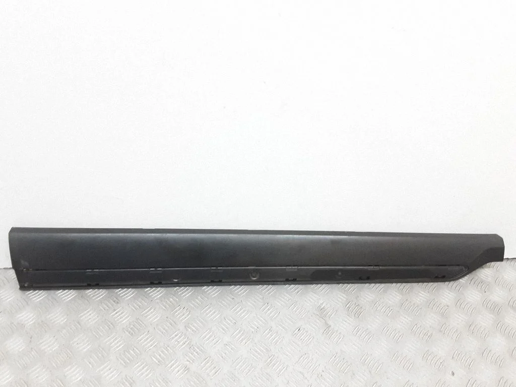 Front door trim (molding) – Volvo XC90 (2014-)
